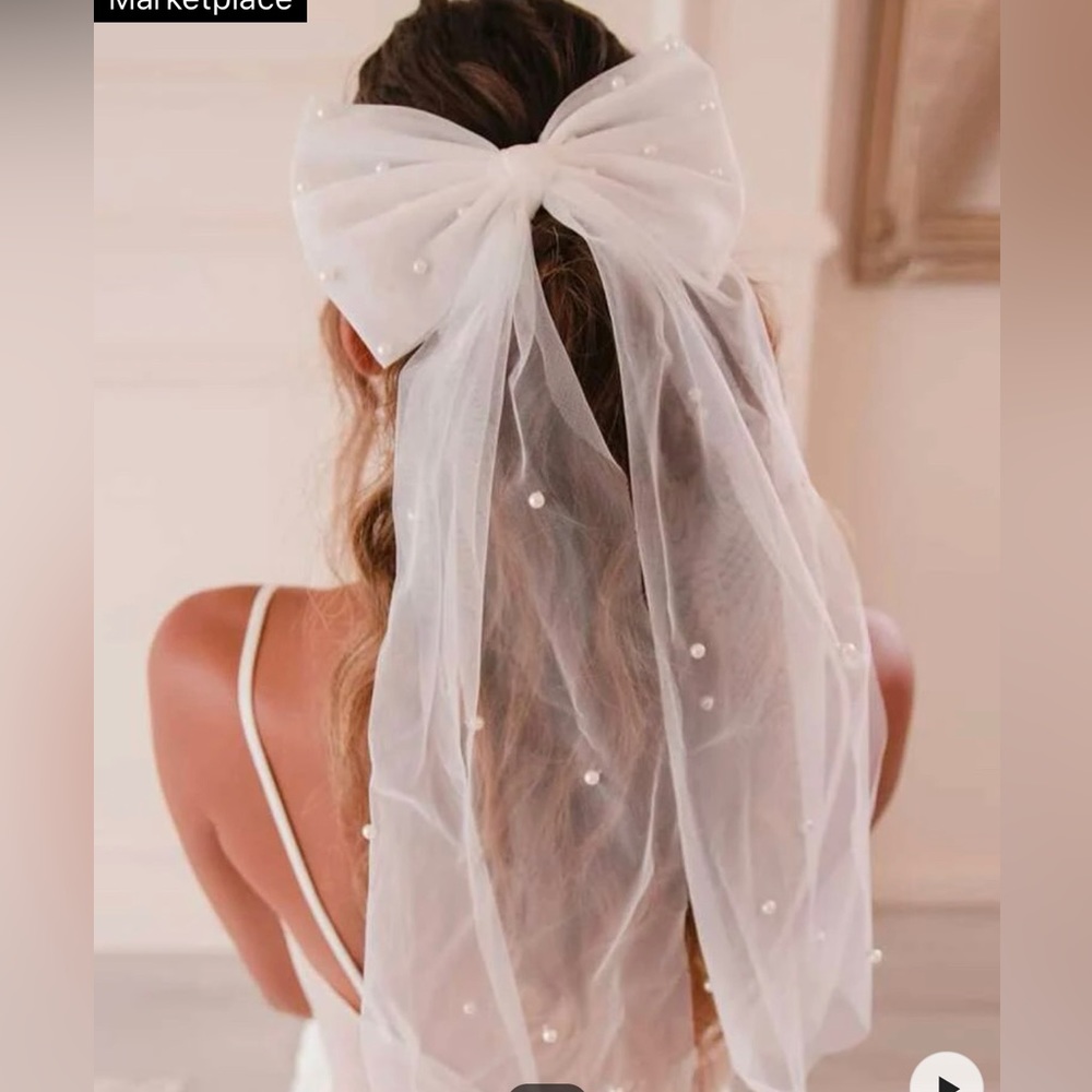 Bow Decor Bridal